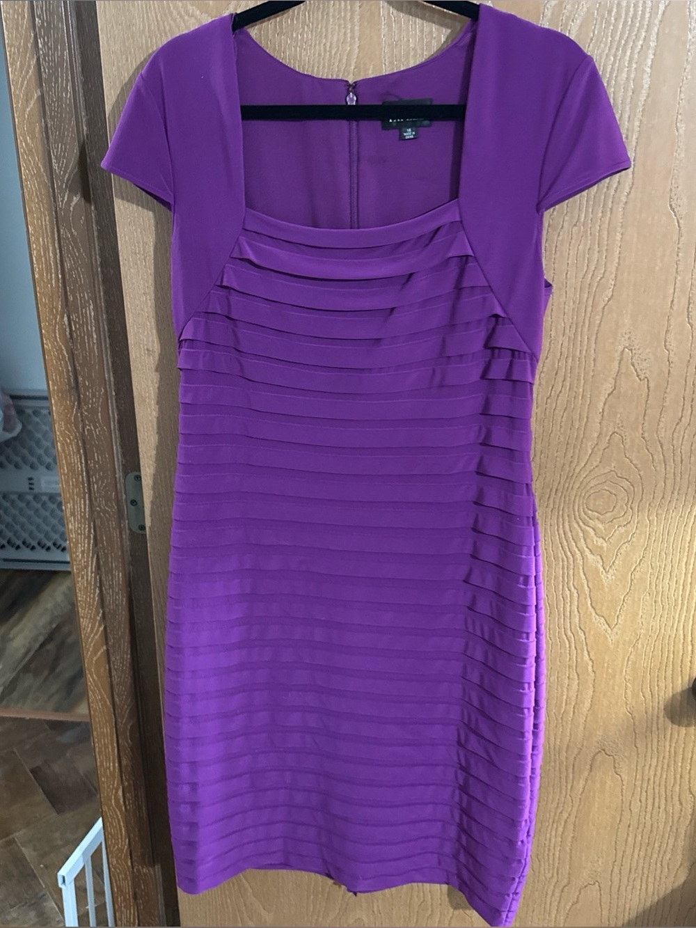 Adrianna Papell Banded Sheath Dress Formal Short Sleeve Stretch Purple Size 14